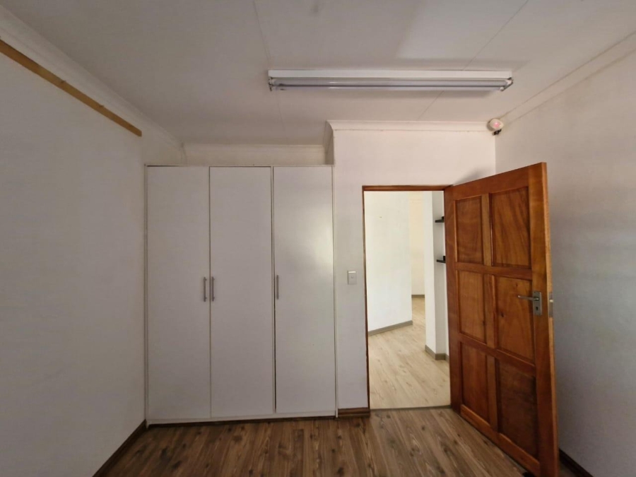 4 Bedroom Property for Sale in Waagfontein North West